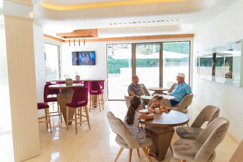 Hotel Kadmo 4*